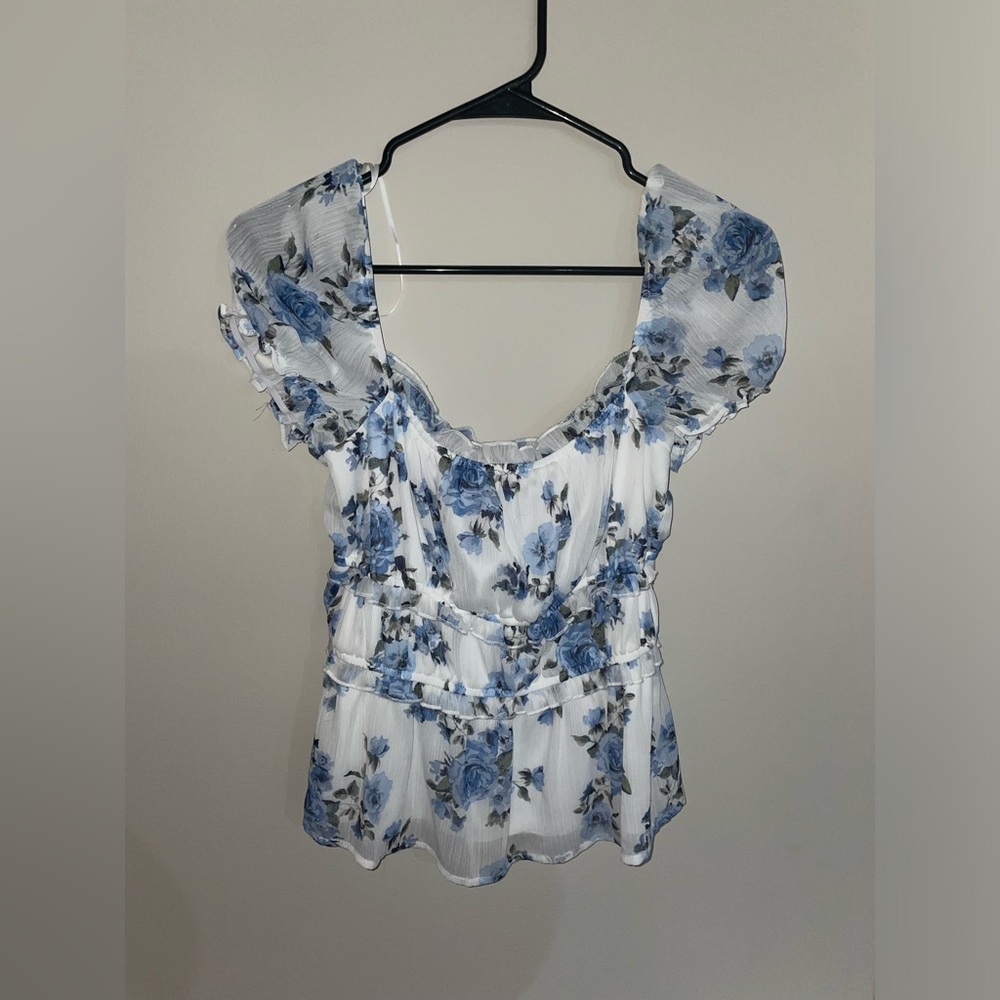Francesca’s Floral Top